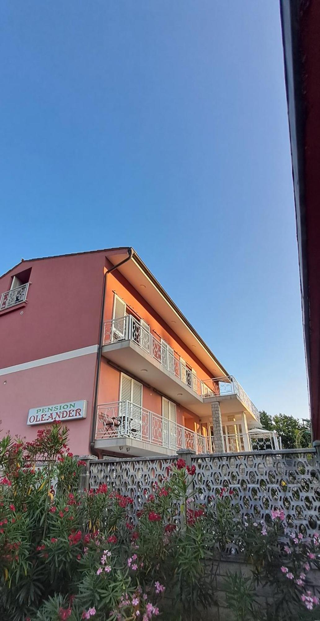 Oleander Rooms Portoroz Exterior photo